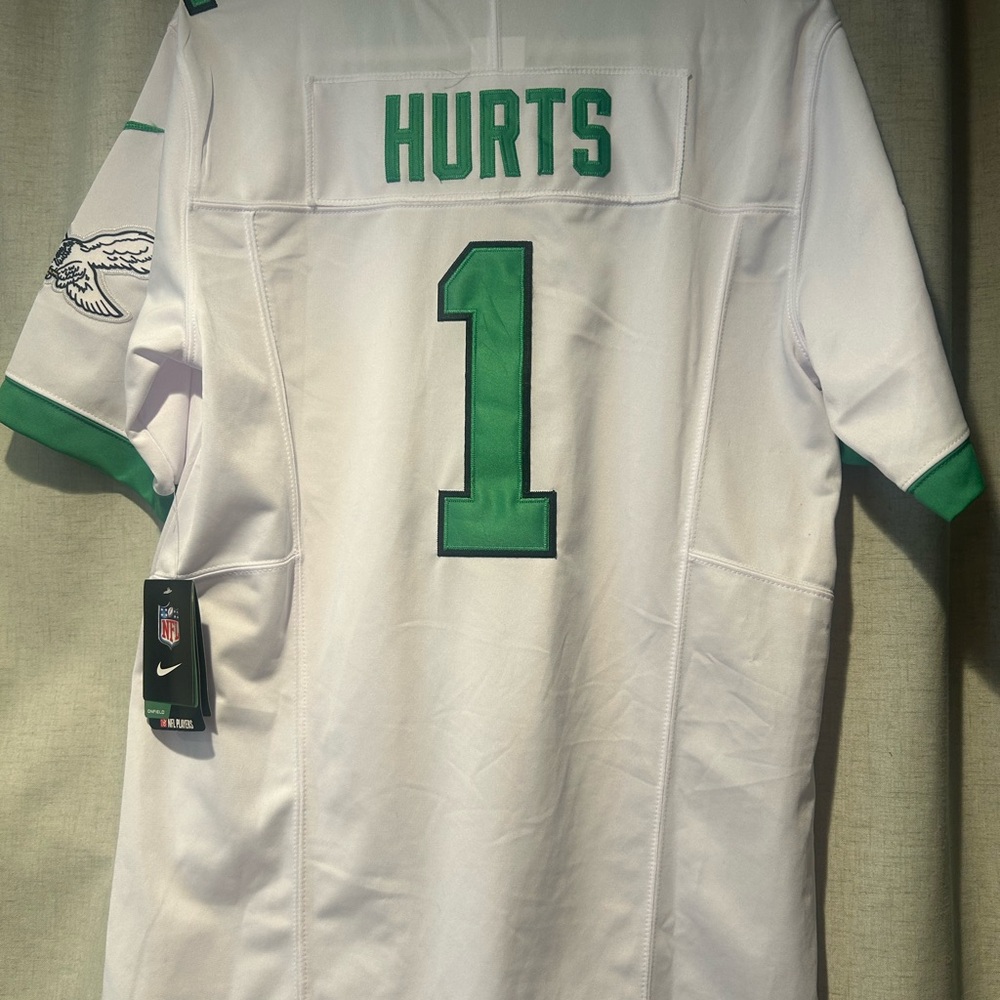 Nike Elite•Philadelphia Eagles•Jalen Hurts jersey•NWT•Sz-Sm•fits like med